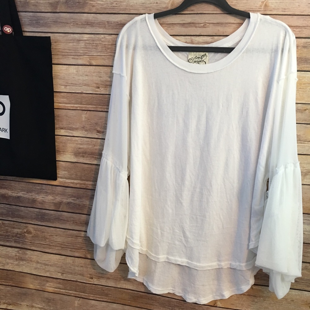 NWT Free People Still Got It high low long sleeve - Picture 5 of 5